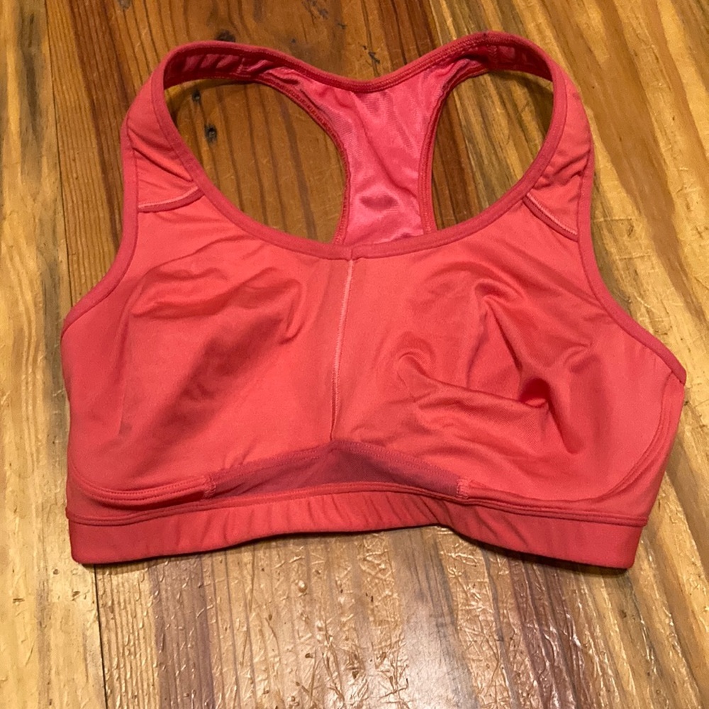 Athleta sports bra pinkish peach Sz 36C